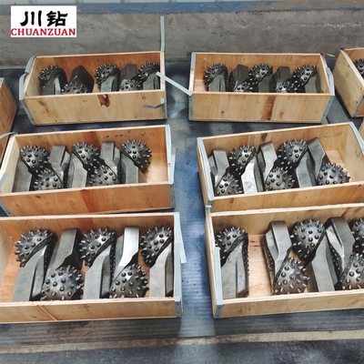 পাইলিং প্রকল্পের কোর ব্যারেলের জন্য IADC 617 Tricone ড্রিল বিট